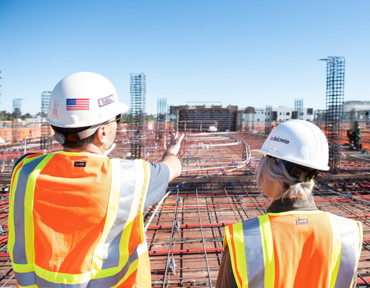 How Much Do Construction Management Earn
