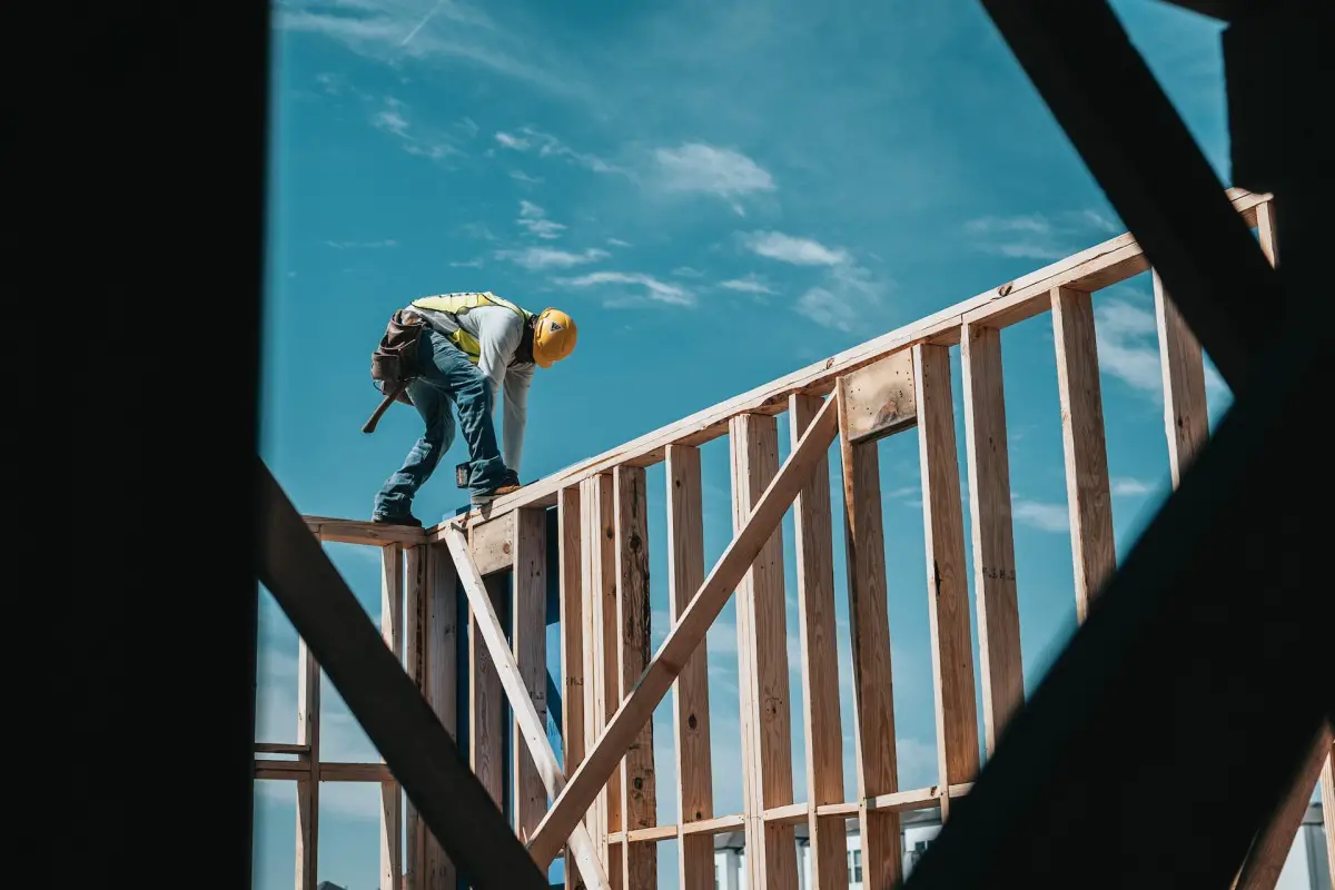 Jobs In Construction Expected To Get Pay Increases In 2023